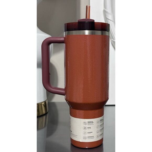 Stanley Quencher H2.0 FlowState Tumbler 40oz, HAMMERTONE CLAY - Picture 2 of 4